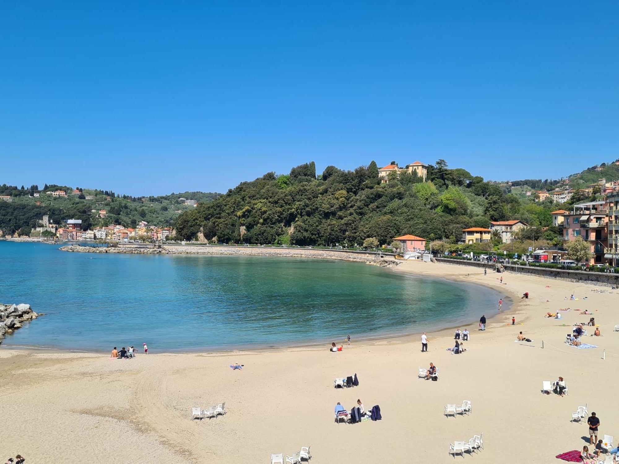 Vicolo Apartment, Pedestrian Centre, 2Bdr, 2,5 Bth, Aircondo, Private Parking, Easy To Train And Ferries, City Life La Spezia Zewnętrze zdjęcie