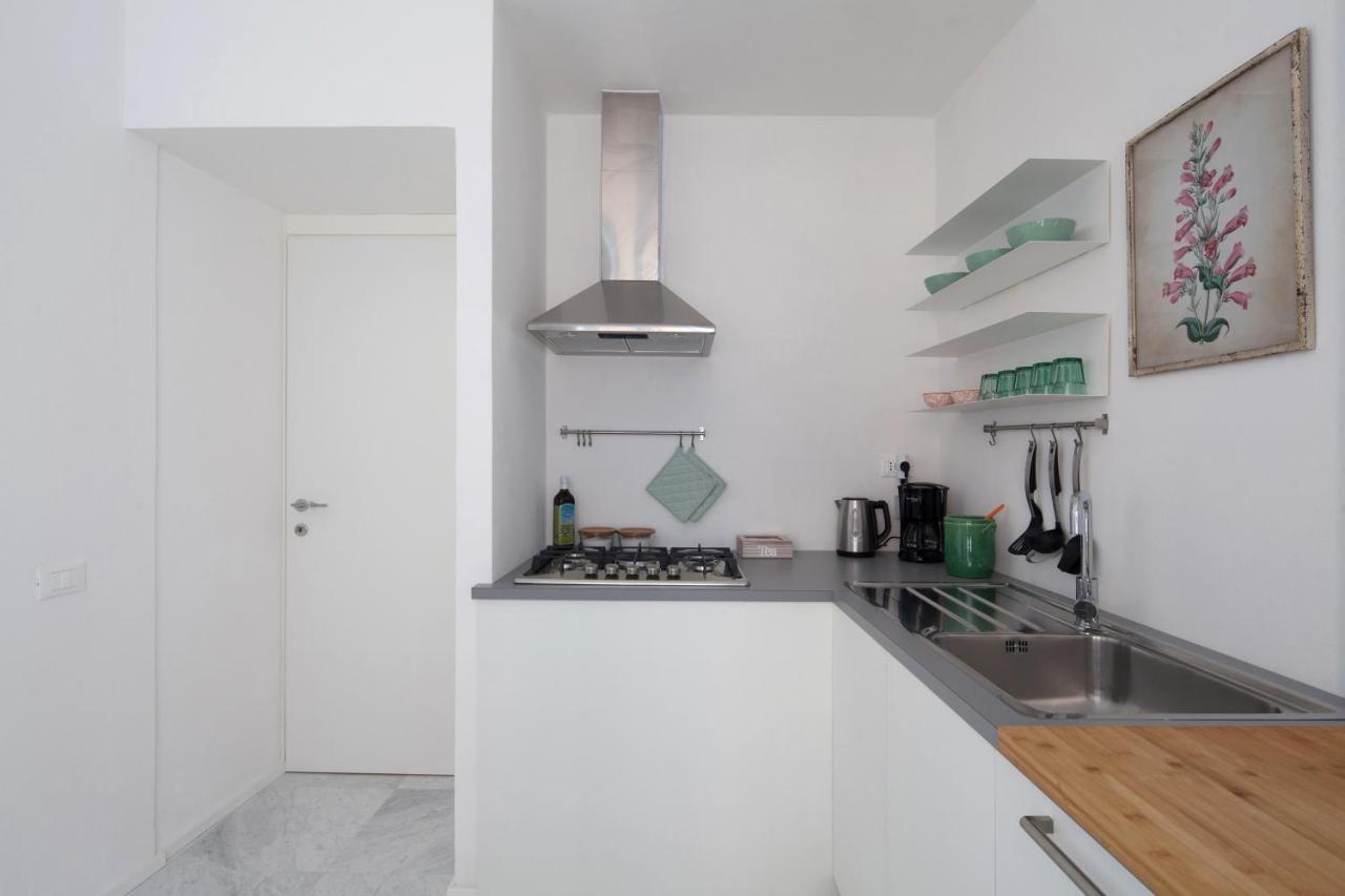Vicolo Apartment, Pedestrian Centre, 2Bdr, 2,5 Bth, Aircondo, Private Parking, Easy To Train And Ferries, City Life La Spezia Zewnętrze zdjęcie